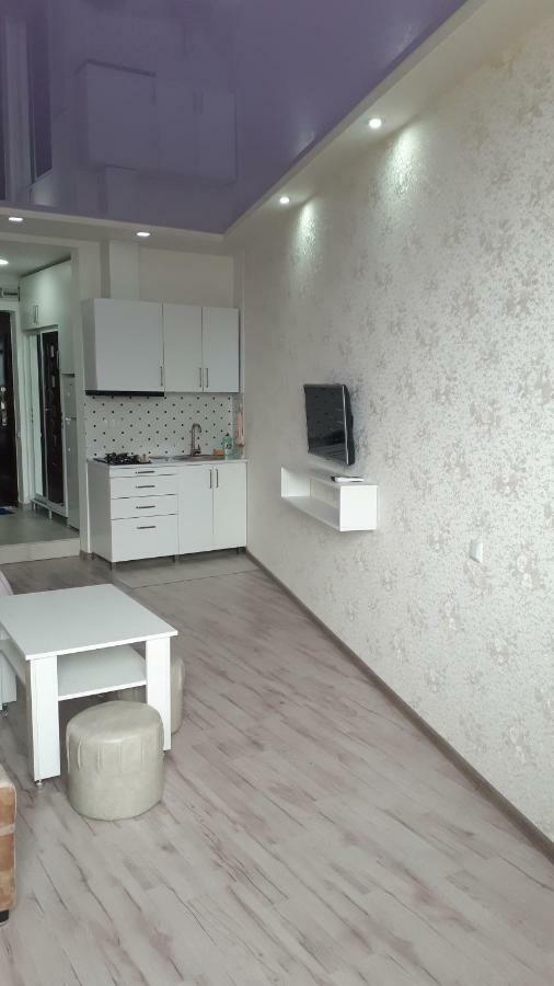 Vip Apartment 1 At Gorgiladze 118 Батуми Экстерьер фото